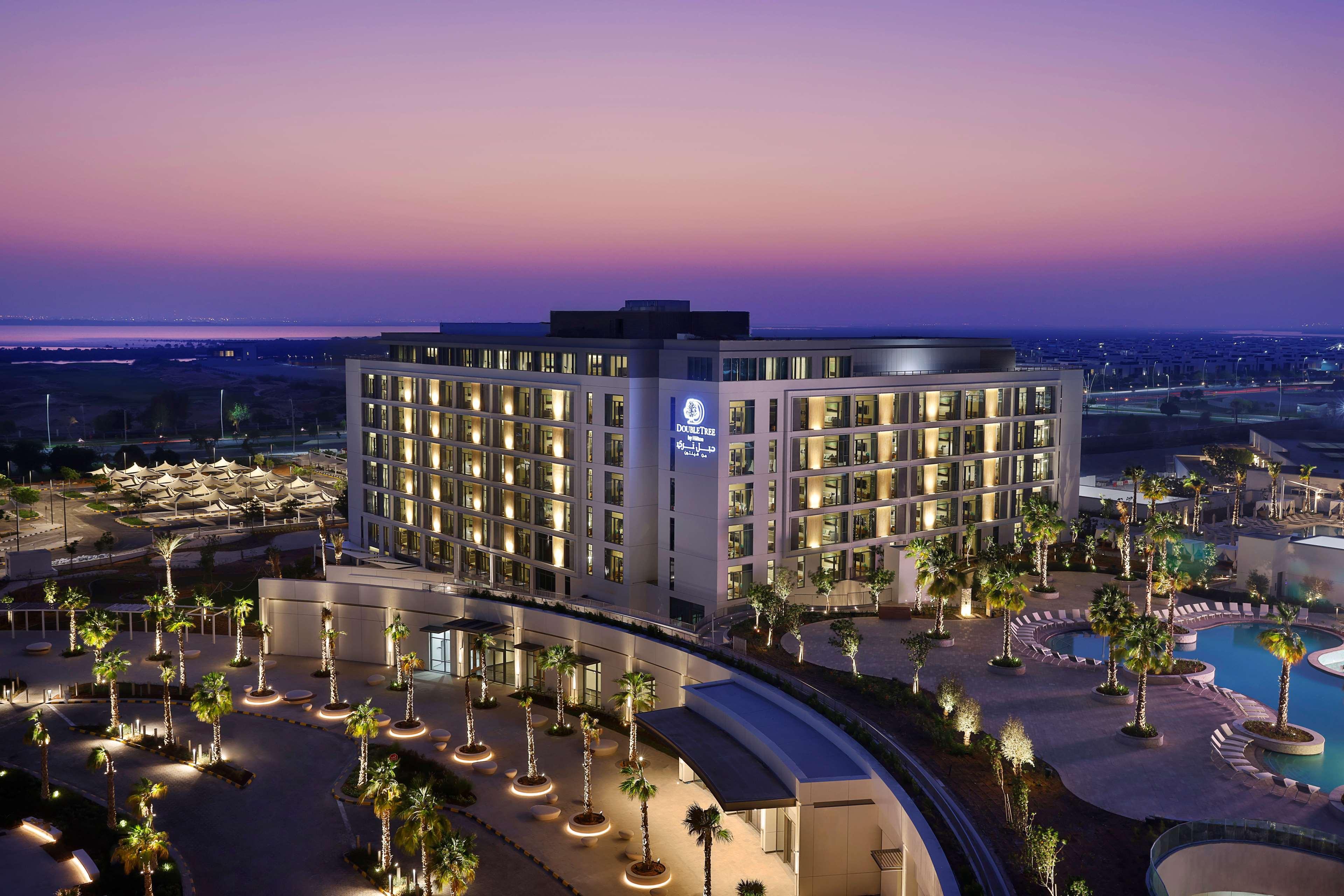 Doubletree By Hilton Abu Dhabi Yas Island Residences Εξωτερικό φωτογραφία